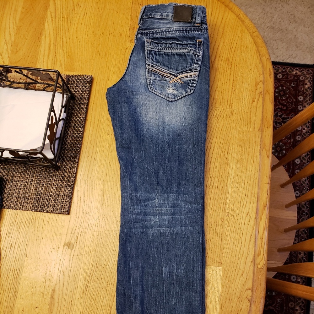 Buckle Jean's